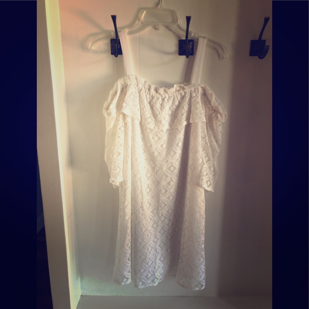 White lace dress BCBGeneration ▪️ X SMALL